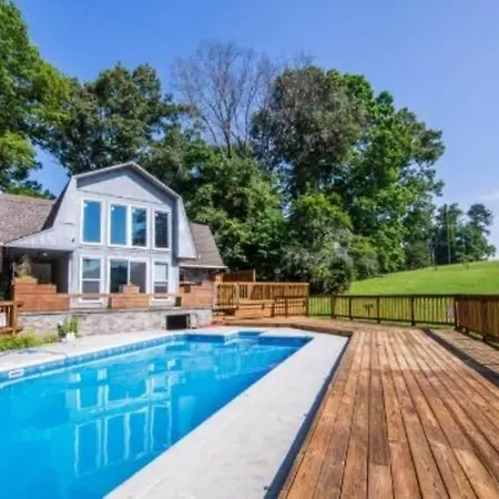 Knoxville Country Living-3
